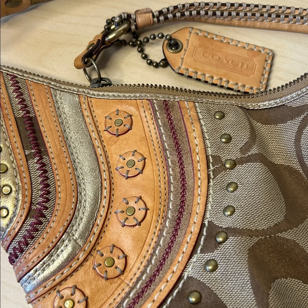 Coach Mia Soho Hobo Shoulder Bag 10483 - Picture 5 of 10